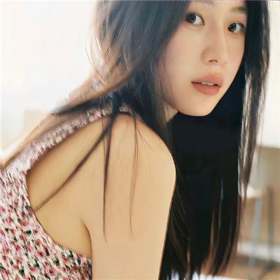 微微一笑很倾城